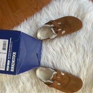 Birkenstock Boston Shearling Lined Clogs Mink- Ladies 7, Men 5 Size 38